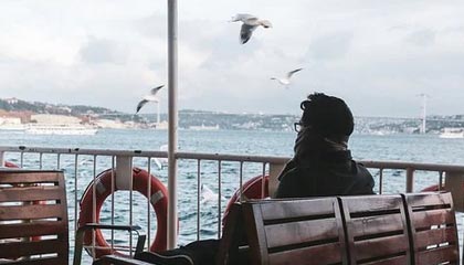 开云官方网站-巴萨“B队”欧冠大胜，科曼为巴萨打开一扇门