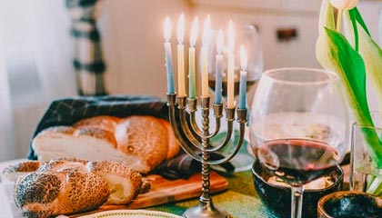 TES战胜WE，赛后JackeyLove发布视频：保持火热吧